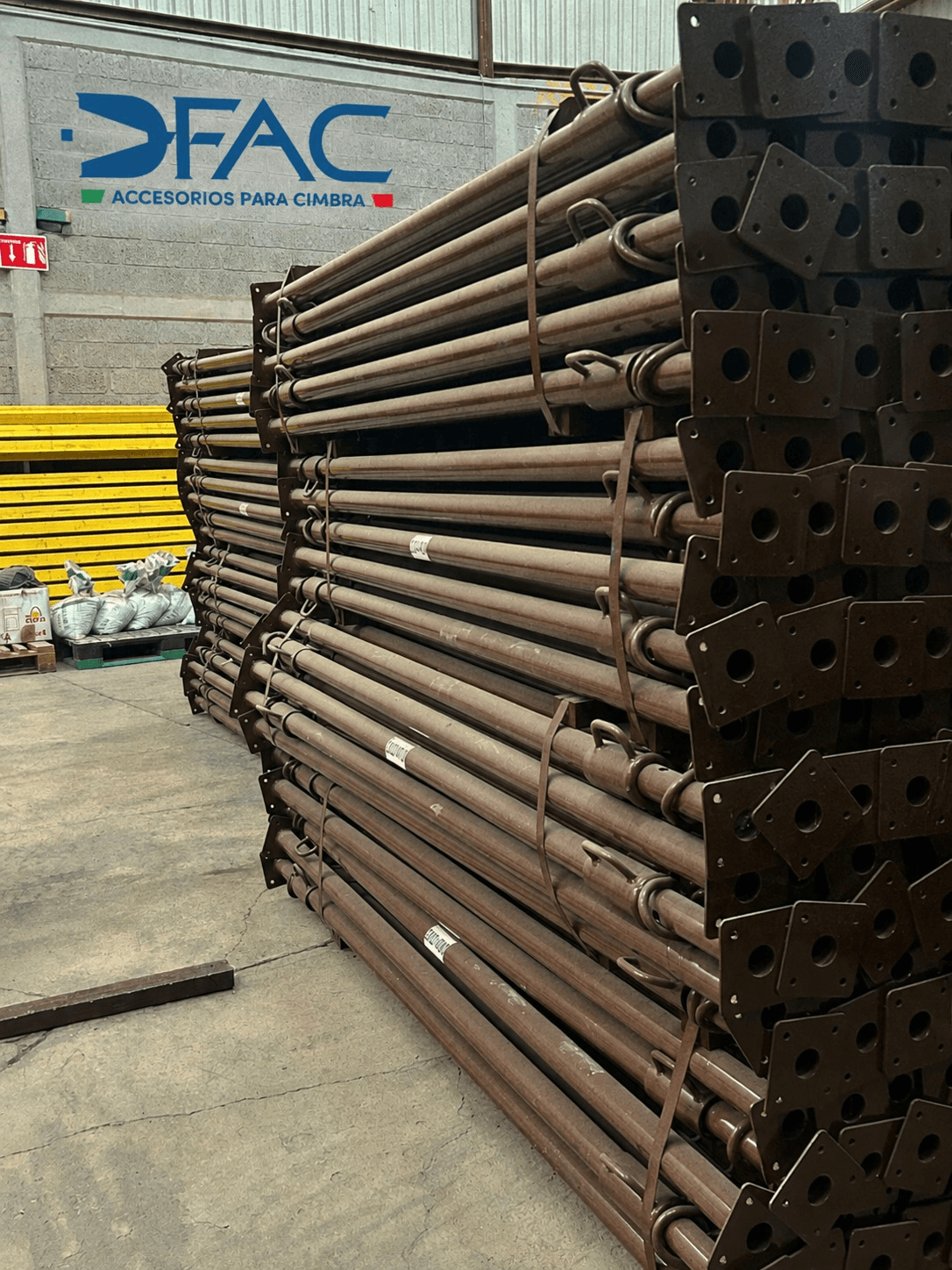 PUNTAL METALICO EXTENSIBLE CERTIFICACIÓN EUROPEA